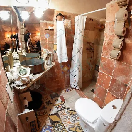 La Cueva En La Provincia De Cadiz, Ideal Parejas